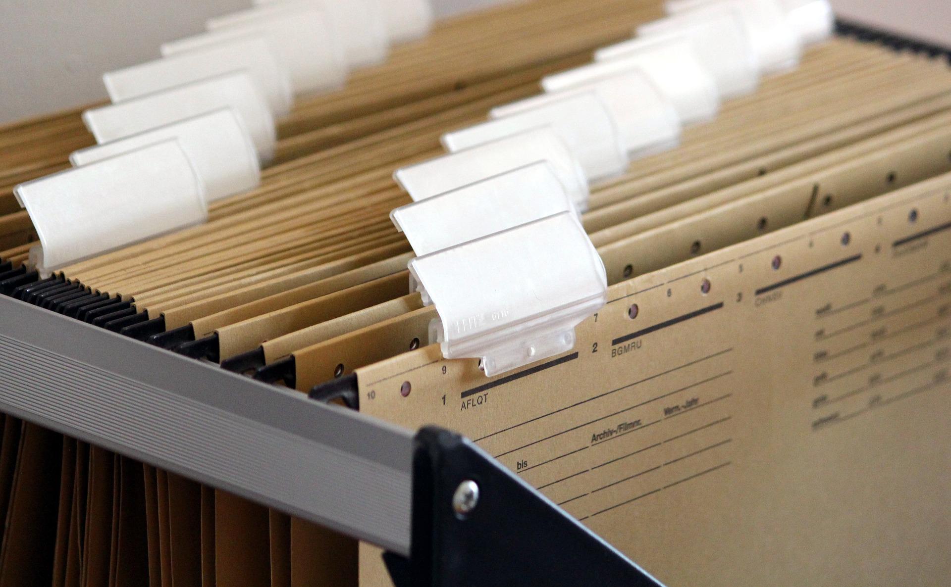 Archiviazione e conservazione del registro degli affari per l'agenzia investigativa